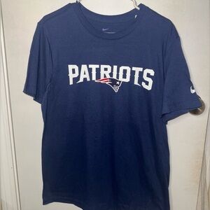 Nike NFL New England Patriorts Tee Men's T-Shirt Size M NWT
